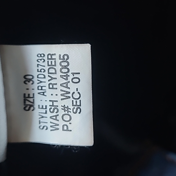 Joe's Jeans Curvy Bootcut jeans in dark Ryder wash. Size 30 - Picture 9 of 11